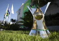 CBF ameaça mudar jogos de clubes por causa de gramados ruins; veja as punições imagem
