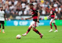 CBF explica expulsão polêmica de Carrascal em Flamengo x Corinthians imagem
