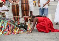 Chapéus, clones e protestos: personagens tomam a Lavagem de Itapuã imagem