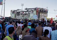 De novo? Problema em trio atrasa saída de Bell Marques imagem