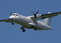 Destroços de avião desaparecido com 11 pessoas a bordo são encontrados imagem