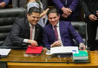 Em meio a cortes, Congresso aprova R$ 6 bi em gastos com servidores imagem