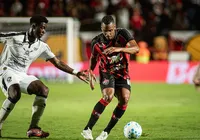 Estreia do Vitória encerra tabu de 17 anos no Brasileirão; saiba qual imagem