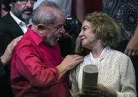 Ex-atriz da Globo viverá esposa falecida de Lula durante Carnaval 2026