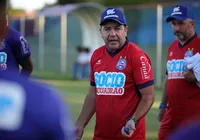 Ex-Bahia supera Abel e coloca clube modesto na liderança do Paulistão imagem