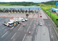 Homem é atropelado e morre na BR-324 após ser retirado de ônibus