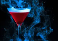 Homem tem estômago perfurado após beber ‘drink da moda’