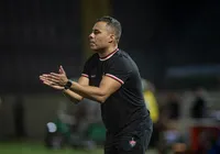 Jair Ventura critica postura do Vitória em goleada: "Faltou imposição"