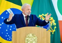 Lula diz querer comparar seu governo com os de Temer e Bolsonaro imagem