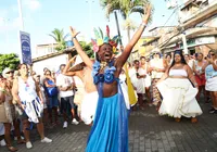 Manifesto contra o feminicídio marca a Lavagem de Itapuã em Salvador