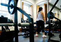 Mulher morre enquanto se exercitava dentro de academia no Rio Vermelho