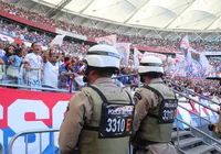 PM reage a assalto e atira em suspeito após jogo do Bahia imagem