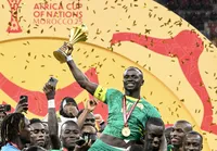Polêmica, confusão e título: Senegal é bicampeão da Copa Africana imagem