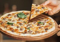 Restaurante brasileiro faz história no ‘Oscar’ das melhores pizzarias imagem