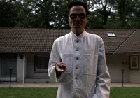 Saiba a ligação improvável entre o BBB e o filme A Centopeia Humana