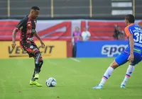 Santa Cruz encaminha acerto com ex-atacante do Vitória imagem