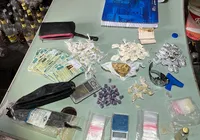 Sete pessoas são presas por venda de drogas em ferro-velho no Comércio imagem