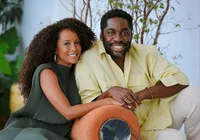 Taís Araujo e Lázaro Ramos trocaram mansão por apartamento: "Cara de casa"