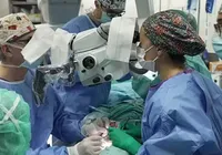 Transplante de rosto inédito: Doadora por eutanásia muda a medicina imagem