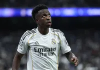 Vini Jr. quebra silêncio sobre saída de Xabi Alonso do Real Madrid imagem