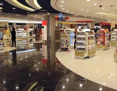 Adeus, Paraguai: brasileiros descobrem novo paraíso de compras no Sul - Imagem