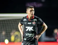 Experiente, Osvaldo define futuro com o Vitória: "Bem encaminhado" - Imagem