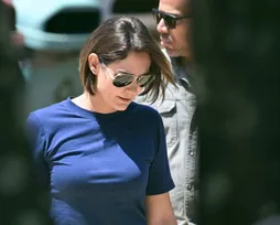 Michelle não deve fazer campanha para Flávio Bolsonaro - Imagem