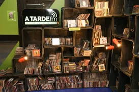 A TARDE FM inaugura exposição que revive a evolução da música baiana - Imagem