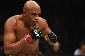 Anderson Silva sobe ao ringue nesta sexta contra ex-campeão do UFC - Imagem