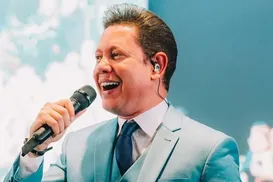 Bispo Bruno Leonardo doa R$ 100 mil para baiano com doença rara - Imagem