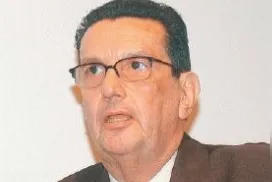 Carlos Chiarelli, ex-ministro da Educação, morre aos 85 anos - Imagem