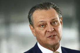 Carlos Fávaro minimiza tarifa da China sobre carne bovina brasileira - Imagem