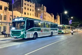 Centro Histórico tem ônibus iluminados e ascensores gratuitos no Natal - Imagem