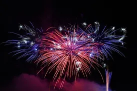 Cidade brasileira ganha título de "Maior Réveillon do Mundo" - Imagem