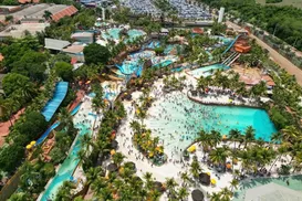 Cidade dos parques aquáticos supera a Disney e anuncia novo aeroporto - Imagem