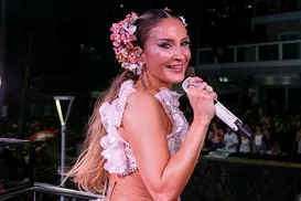 Claudia Leitte é processada após nova mudança em letras com orixás - Imagem