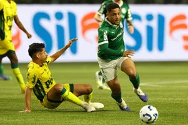 Clubes pressionam CBF a barrar novos gramados sintéticos até 2026 - Imagem