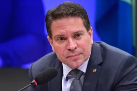 Deputado golpista começa a vender curso online após perder mandato - Imagem