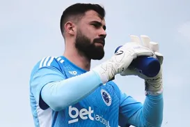 Ex-alvo do Bahia sofre lesão grave nos primeiros dias em novo clube - Imagem