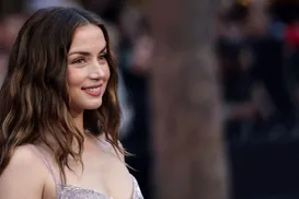 Ex de Ivete Sangalo é flagrado com atriz famosa que é ex de Tom Cruise - Imagem