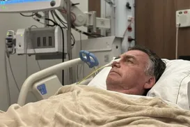Filhos de Bolsonaro desabafam após nova cirurgia - Imagem