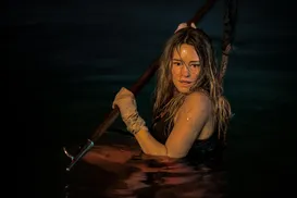 Filme com serial killer e tubarões surpreende e chega ao Prime Video - Imagem