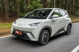 Físico revela que carro elétrico é 6 vezes mais eficiente que gasolina - Imagem