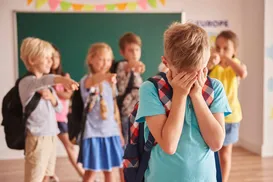 Garoto perde a visão após sofrer bullying em escola - Imagem