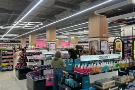 Gigante dos cosméticos inaugura sua primeira loja em grande shopping de Salvador - Imagem