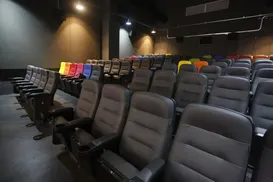 Grande rede de cinemas deixa principal shopping de cidade baiana - Imagem
