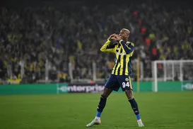 Hat-trick: Anderson Talisca vive noite mágica na Liga Europa - Imagem