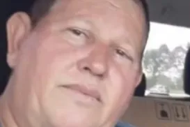 Homem é esmagado por caçamba de caminhão no interior da Bahia - Imagem