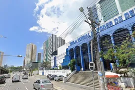 Homem e mulher são assassinados em frente a uma igreja em Salvador - Imagem