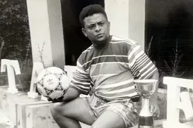 Lenda do futebol baiano morre aos 71 anos e deixa legado histórico - Imagem